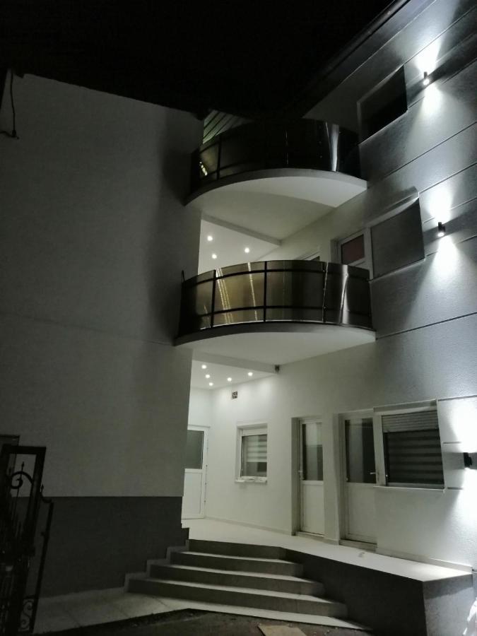 Apartmanizvezdara ベオグラード エクステリア 写真